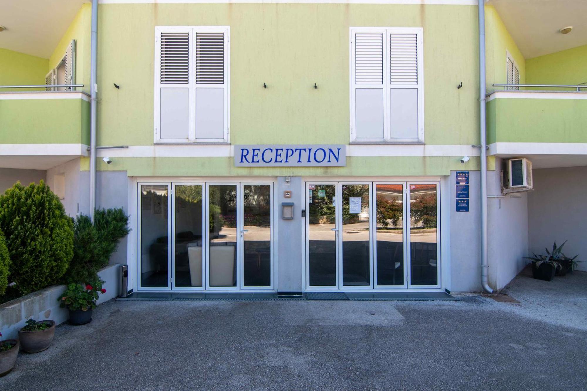 Cape Kamenjak Apartments In プレマントゥーラ エクステリア 写真